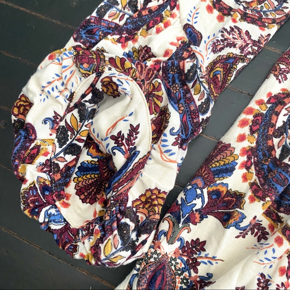 VENUS Cream & Burgundy Paisley Floral Deep V-neck Prairie Hippie Top - Picture 10 of 10